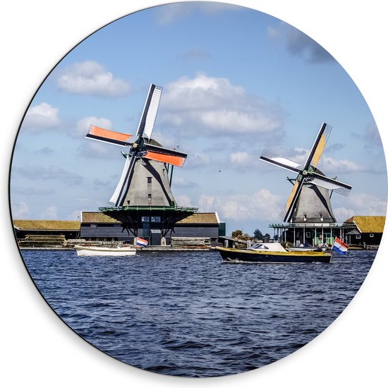 WallClassics - Dibond Muurcirkel - Molens aan het Water en Boten aan het Varen - 50x50 cm Foto op Aluminium Muurcirkel (met ophangsysteem)