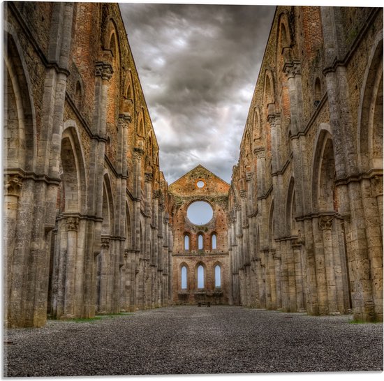 WallClassics - Acrylglas - Klooster in Italië - De abdij van Saint Galgano - 50x50 cm Foto op Acrylglas (Met Ophangsysteem)