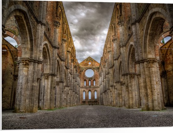 WallClassics - PVC Schuimplaat- Klooster in Italië - De abdij van Saint Galgano - 80x60 cm Foto op PVC Schuimplaat