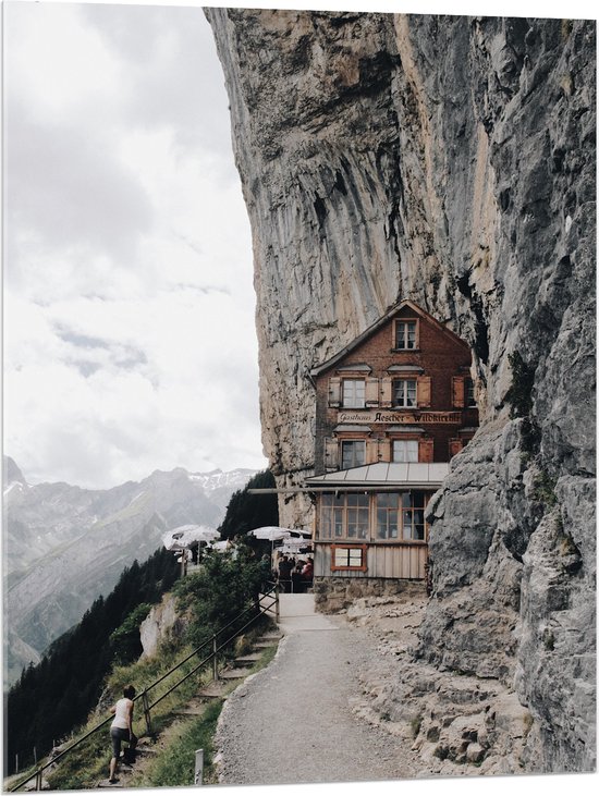 WallClassics - Acrylglas - Huisje op de Noordelijke top van Appenzeller Alpen - 75x100 cm Foto op Acrylglas (Met Ophangsysteem)