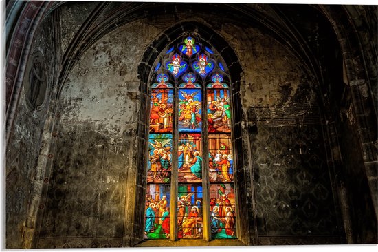 WallClassics - Acrylglas - Glas-in-lood Raam in de Notre-Dame Kerk - 60x40 cm Foto op Acrylglas (Wanddecoratie op Acrylaat)