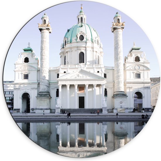 WallClassics - Dibond Muurcirkel - Karlskirche kerk - Oostenrijk - 70x70 cm Foto op Aluminium Muurcirkel (met ophangsysteem)