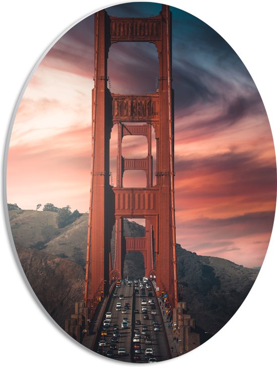 WallClassics - PVC Schuimplaat Ovaal - Brug over het Water - San Francisco - 30x40 cm Foto op Ovaal (Met Ophangsysteem)