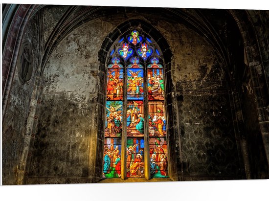 WallClassics - PVC Schuimplaat - Glas-in-lood Raam in de Notre-Dame Kerk - 105x70 cm Foto op PVC Schuimplaat (Met Ophangsysteem)
