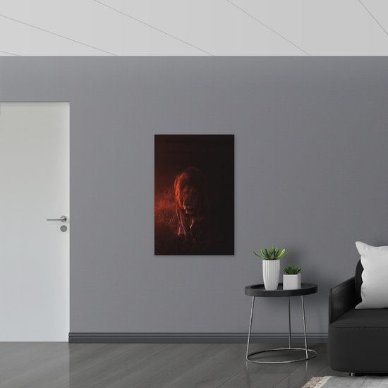 WallClassics - Drapeau - Lion furtif dans un ciel orange - 70 x 105 cm Photo sur drapeau en polyester