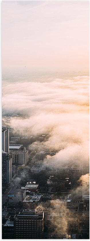 WallClassics - Poster (Mat) - Laag Wolken over de Stad - 40x120 cm Foto op Posterpapier met een Matte look