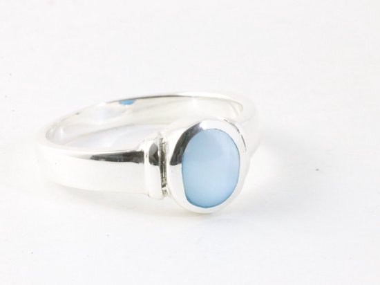 Fijne hoogglans zilveren ring met blauwe schelp - maat 16.5