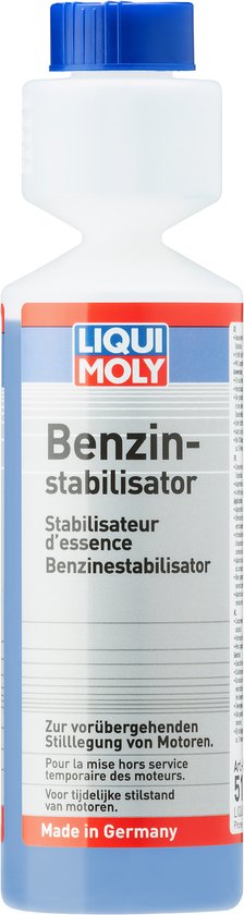 Liqui Moly benzine stabilisator fles met blauwe dop. Gemaakt in Duitsland.