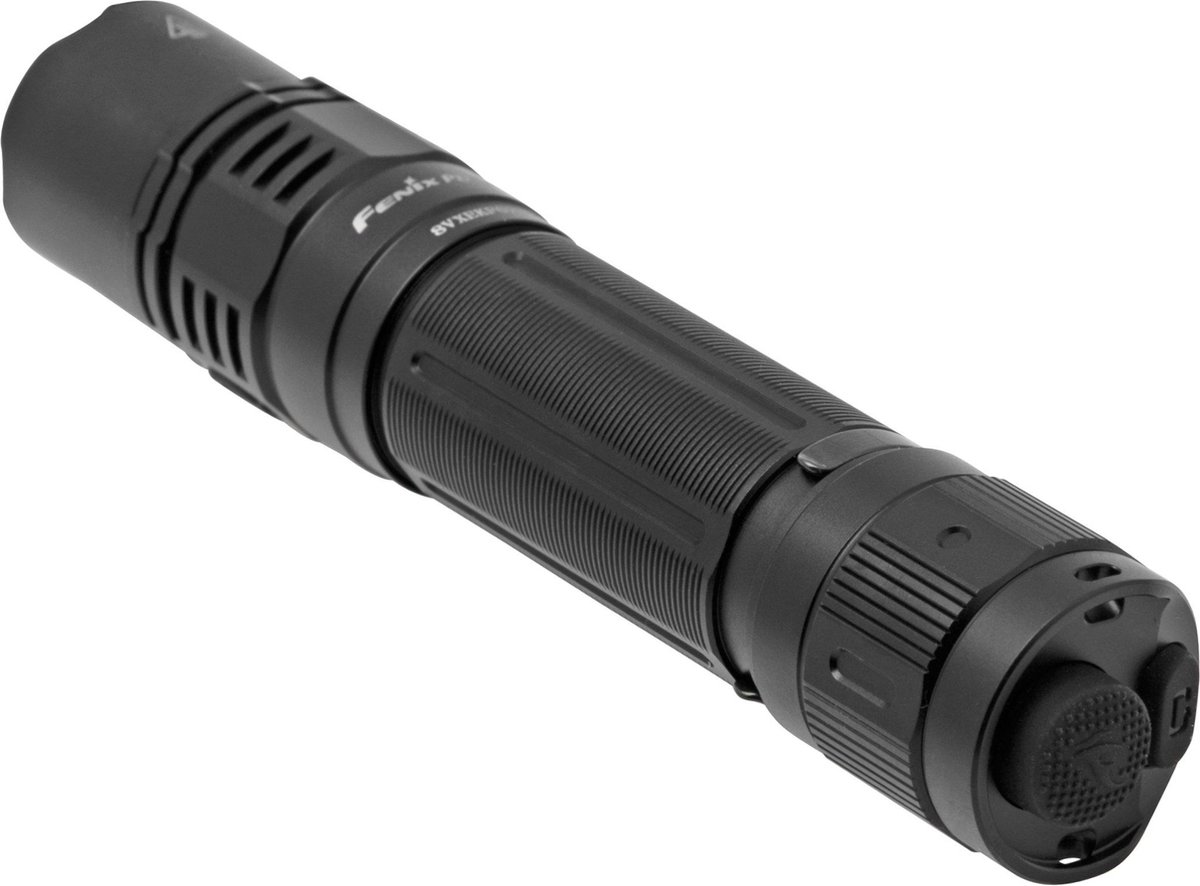 Fenix PD36R Pro Zaklamp FEPD36RPRO Oplaadbare Tactischze Zaklamp 2800 Lumen Aluminium