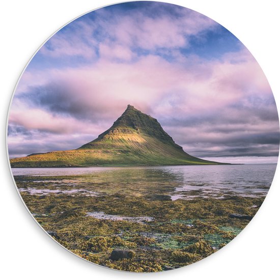 PVC Schuimplaat Muurcirkel - Kirkjufell Berg - IJsland - 50x50 cm Foto op Muurcirkel (met ophangsysteem)