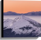 WallClassics - Canvas - Piek van een Berg met Sneeuw - 40x40 cm Foto op Canvas Schilderij (Wanddecoratie op Canvas)