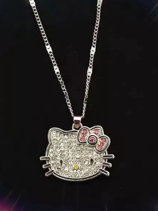 Hello Kitty / Colliers / Bijoux
