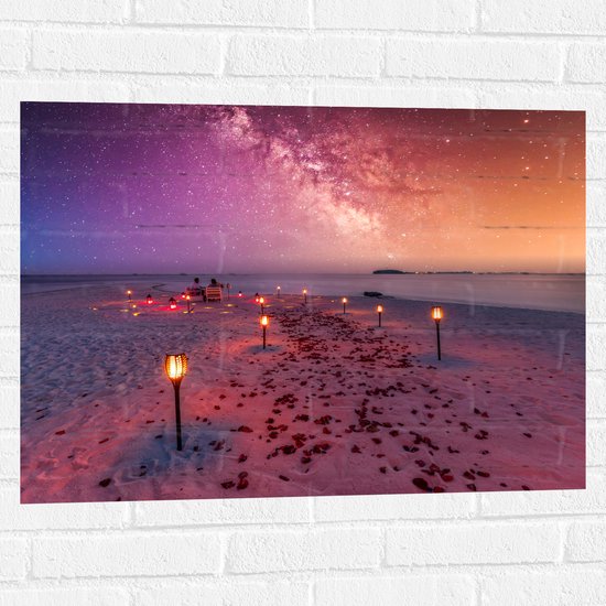 Muursticker - Romantisch Tafereel op Strand tijdens de Avond - 80x60 cm Foto op Muursticker