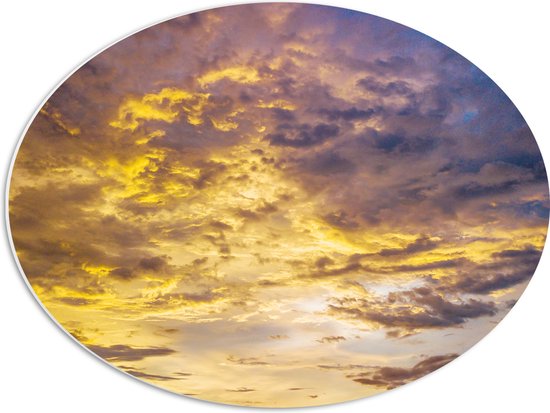PVC Schuimplaat Ovaal - Oranjekleurige Wolken door Zonsondergang - 56x42 cm Foto op Ovaal (Met Ophangsysteem)