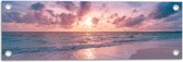 Tuinposter – Kalme Golven bij het Strand met Zonsondergang - 60x20 cm Foto op Tuinposter (wanddecoratie voor buiten en binnen)