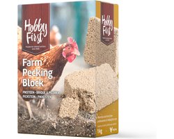 HobbyFirst Farm Pecking Block 1 kg