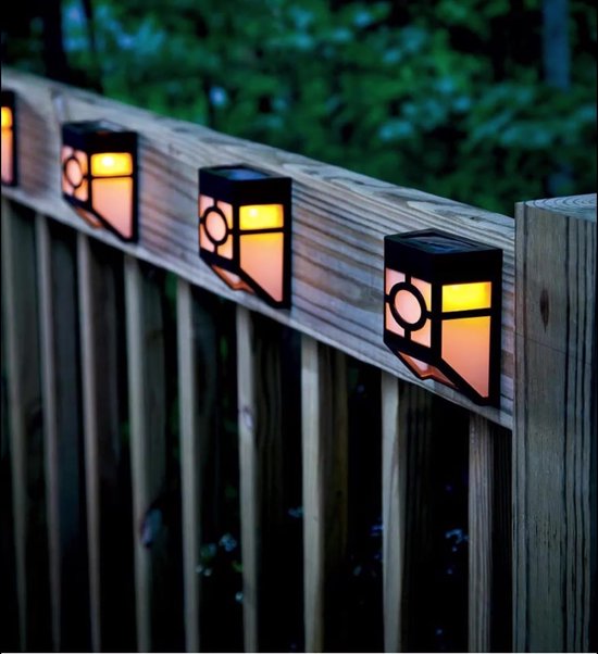 Controversieel handelaar jungle 4 x Solar LED wandlamp - Tuinverlichting - tuinlamp op zonne-energie – set  van 4 –... | bol.com