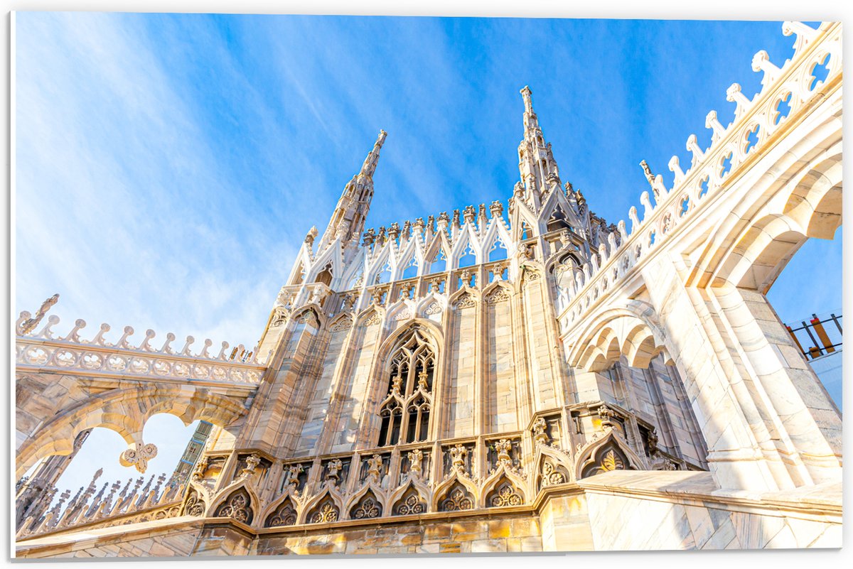 PVC Schuimplaat - Onderaanzicht van Kathedraal van Milana onder Sluierbewolking, Italië - 60x40 cm Foto op PVC Schuimplaat (Met Ophangsysteem)