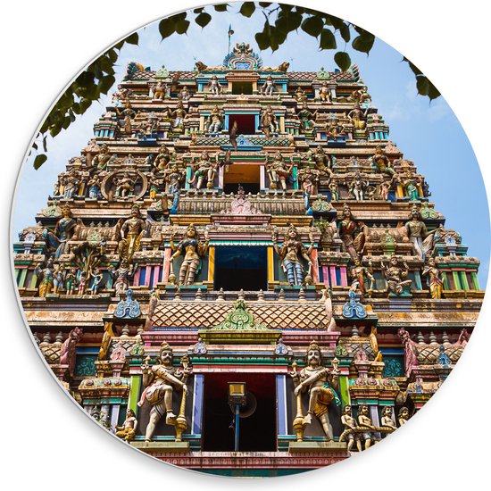 PVC Schuimplaat Muurcirkel - Met Beelden Versierde Kidangamparambu Sree Bhuvaneswari Tempel - 30x30 cm Foto op Muurcirkel (met ophangsysteem)