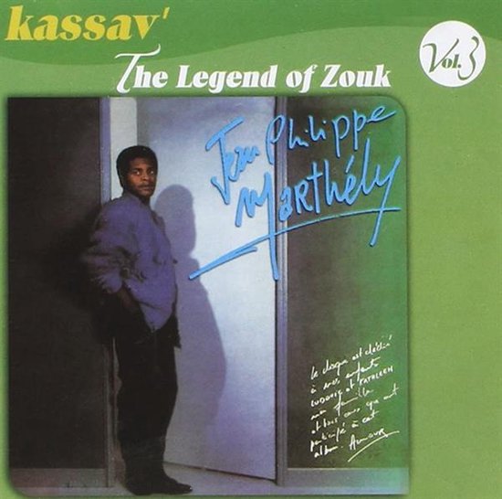 Albumhoes met Kassav' 'The Legend of Zouk Vol. 3'. Zwarte man in paarse trui en zwarte broek, handtekening Jean Philippe Marthely.