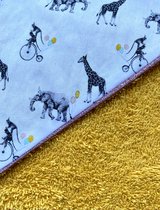 ByRenee Design - Badcape baby - olifantjes met gele badstof