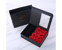 Sefaras Rozen Giftbox - Geschenkdoos - Liefdes Cadeautje - Met 12x Rozen - Valentijnscadeau - Rozenpakket - Afmeting pakket 18x13x4.6 CM - Rood