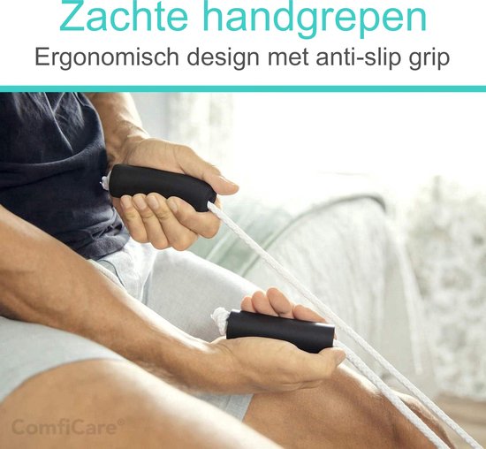 Zachte, zwarte handgrepen van een ComfiCare sokkenaantrekker met ergonomisch anti-slip design.