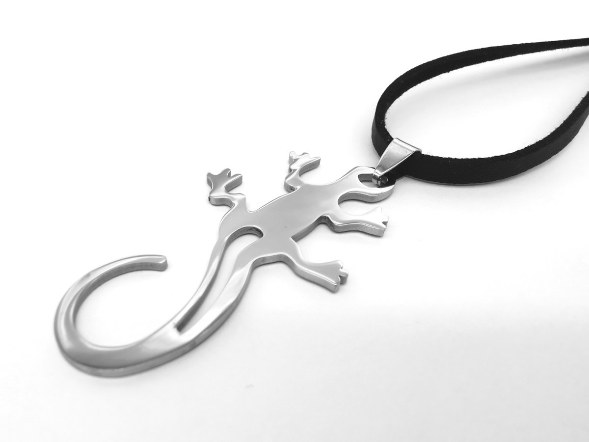 Stoer - jongens RVS Gekko hanger zilverkleurig uitvoering met gratis leer ketting.