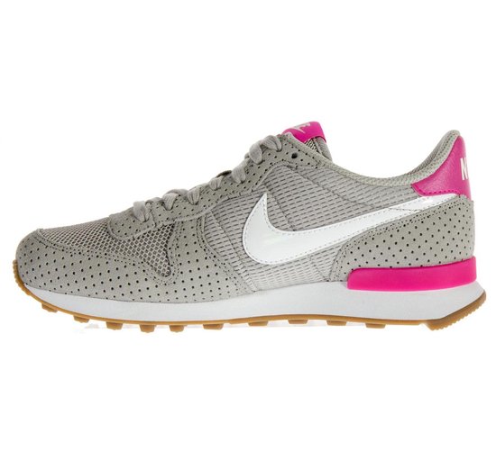 zo Getuigen retort Nike Internationalist Sneakers - Maat 40.5 - Vrouwen - grijs/wit/roze |  bol.com