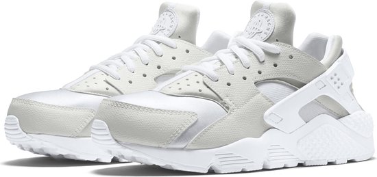 voor de helft Bloody Ultieme Nike Wmns Air Huarache Run Sneakers Dames - White/White | bol.com