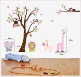 Muursticker boom met dieren 140x220