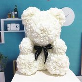 Love teddy beer van witte kunst rozen 25cm / Moederdag / cadeau / witte rozen / kunstrozen / geschenkdoos / giftbox / Cadeau tip/Valentijn/ Kerst