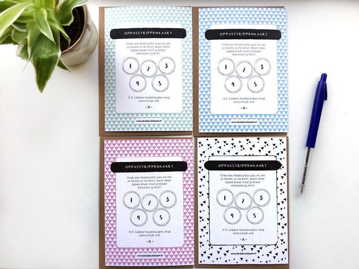 Goedkoopste 4x Speciaal voor jou - Oppasstrippenkaart voor 5 keer oppassen craft envelop- Tegoedbon - Baby Kraamcadeau roze /blauw/groen en zwart/wit