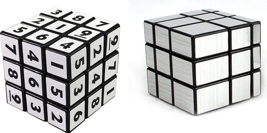 Afbeelding van het spel 2 breinbrekers kubussen. Magische puzzel breinbreker zilver 5,7 x 5,7 x 5,7 cm en puzzel breinbreker cijfers 5,7 x 5,7 x 5,7 cm met cijfers 1 t/m 9. 2 stuks