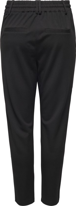 Zwarte chino broek met elastische tailleband en steekzakken, van achteren gezien.
