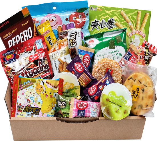 Snoep & Snack Cadeaupakket - DAGASHI Japan Sweet Candy 20-delig - Anime Wafel met Anime Kaart - Japanse KitKat Chocolade - Zoete Geschenkset - Verjaardag Geschenk