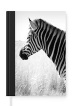 Notitieboek - Schrijfboek - Zebra in het hoge gras - Notitieboekje klein - A5 formaat - Schrijfblok