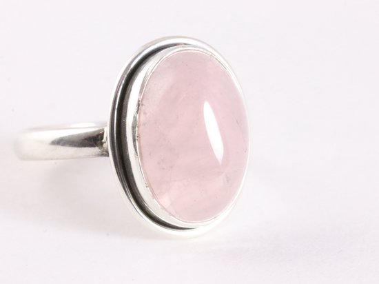 Ovale zilveren ring met rozenkwarts - maat 18