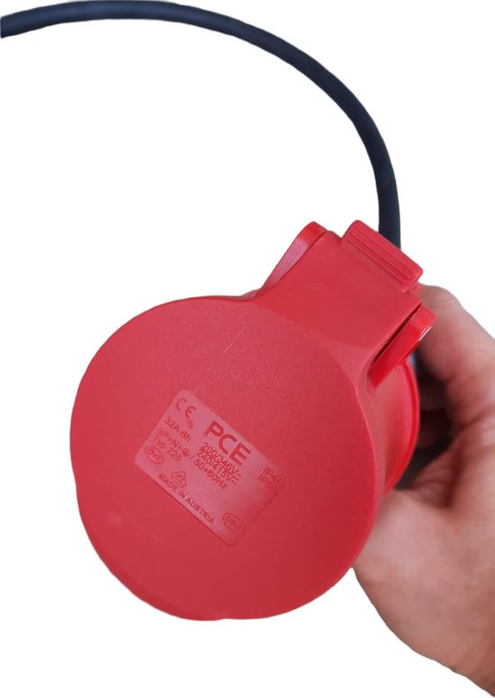 Adaptateur de type 2, point de charge sur prise CEE rouge 32A