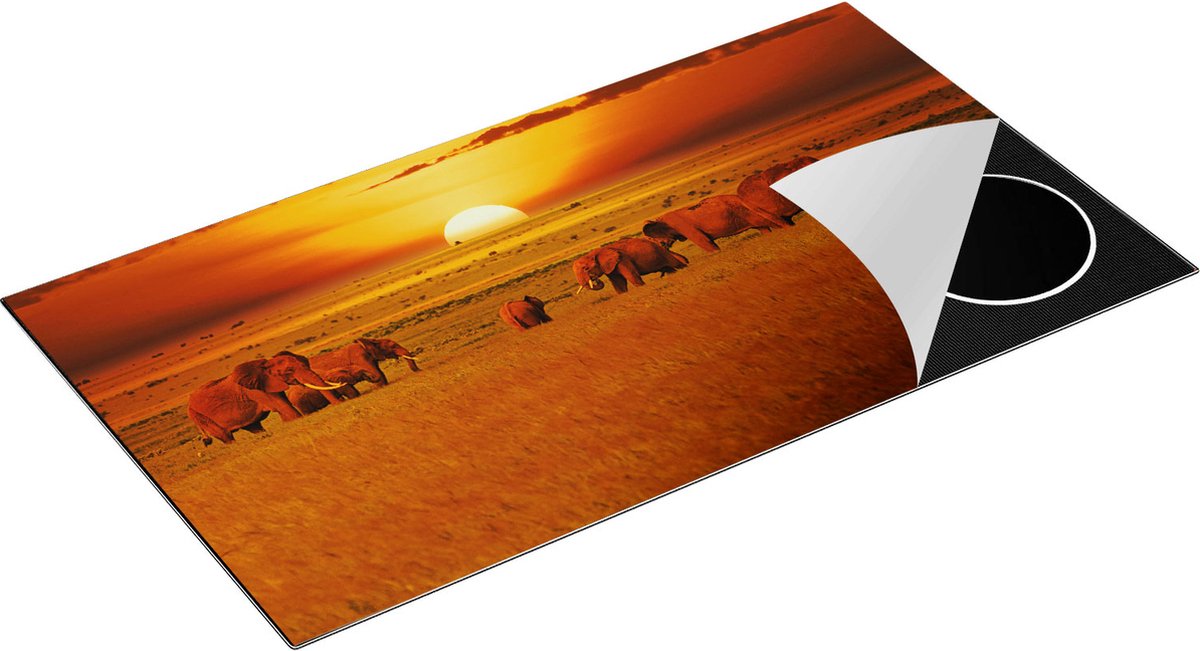 Chefcare Inductie Beschermer Olifanten in het Wild - Zonsondergang - 95x50 cm - Afdekplaat Inductie - Kookplaat Beschermer - Inductie Mat