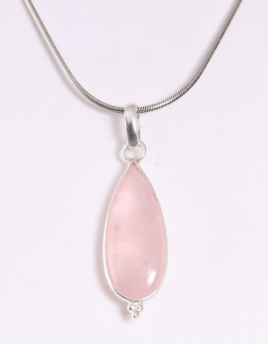 Long pendentif en argent en forme de larme avec quartz rose sur une chaîne