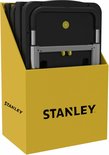 Een gele Stanley displaydoos met drie ingeklapte zwarte platte handwagens.