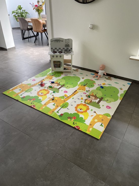 Tapis de jeu Bébé Enfants - Tapis de jeu XL - Mousse - Double face - Pliable - 180 x 200 cm - Girafe et Trains - 1,5 cm d'épaisseur - Sac de rangement inclus