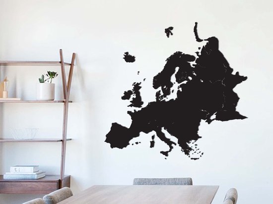 HOUTEN WANDDECORATIE / WOODEN WALL DECORATION - MUURDECORATIE / WALL ART - KAART VAN EUROPA / MAP OF EUROPE - 135 x 130cm - ZWART / BLACK - WANDFIGUUR / LANDEN ECHT HOUT - REAL WOOD