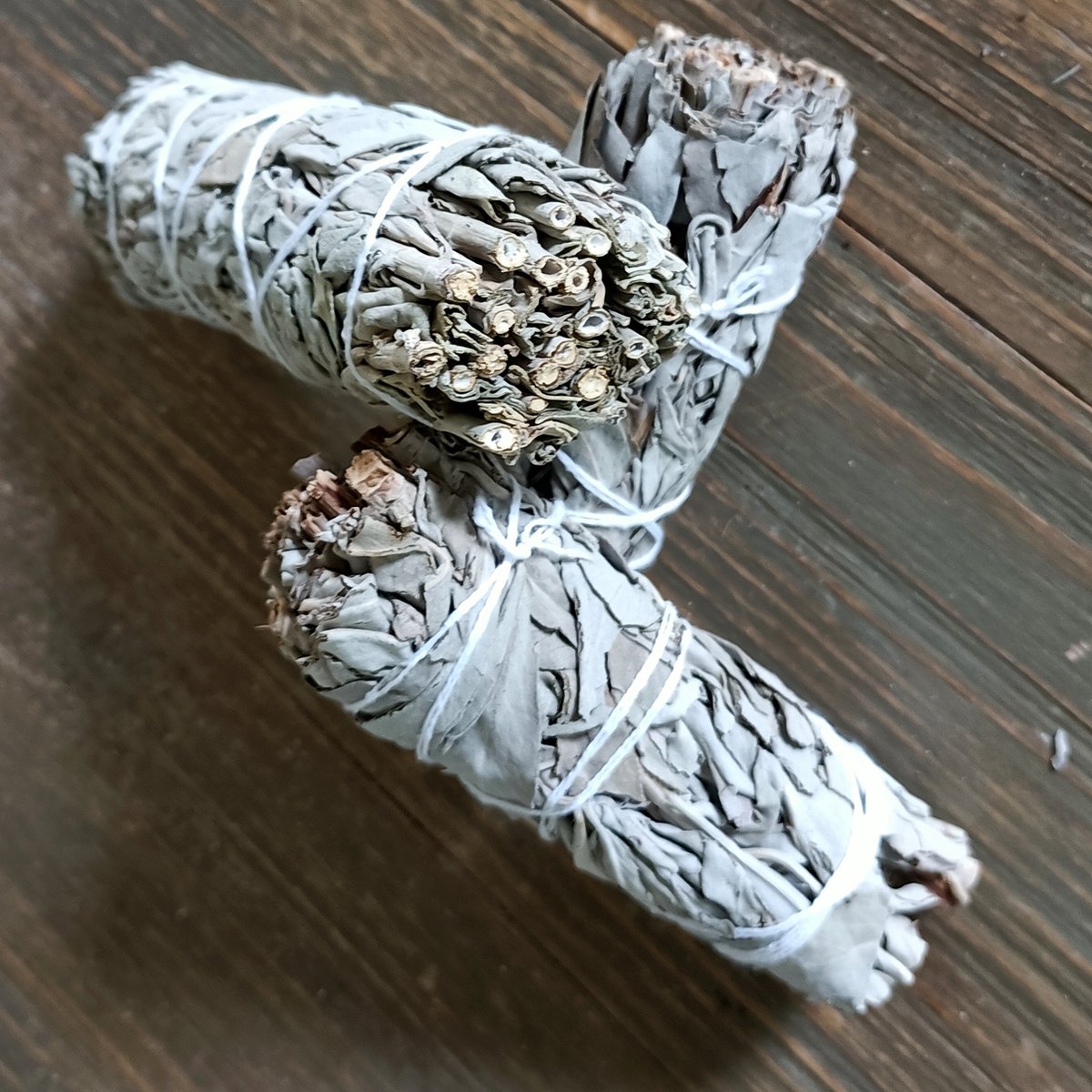 Smudgeset Abalone schelp - Witte Salie - Palo Santo - Smudge - Reinigend - Positiviteit - Thuis - Interieur - Decoratie - Sfeerfilmpje — cadeau in Cadeau-ideeën - foto 8