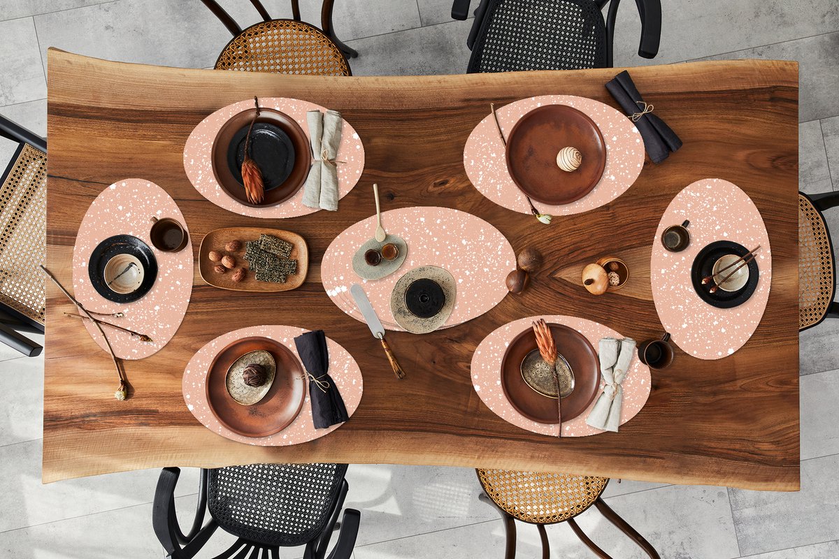 Placemats ovaal - Onderleggers - Ovale placemats - Roze - Wit - Stippen - 10 stuks
