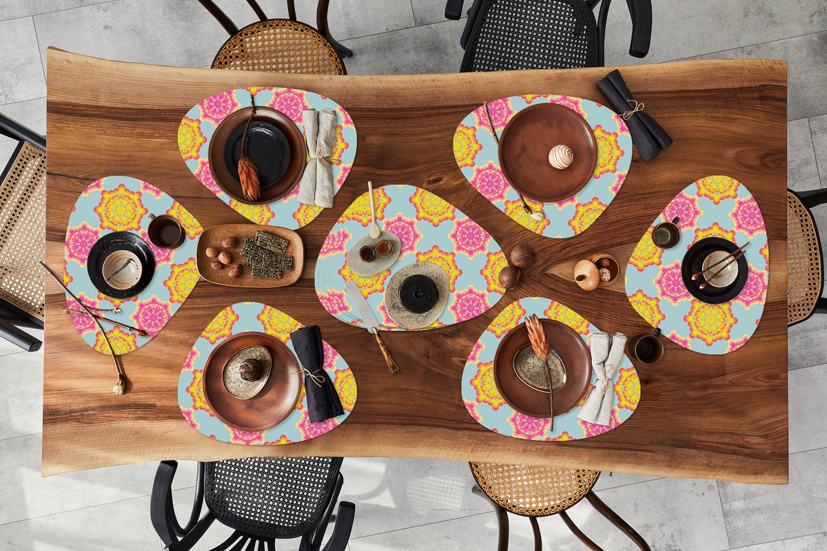 Placemat organisch - Placemats organic - Onderleggers - Flower Power - Design - Hippie - 10 stuks