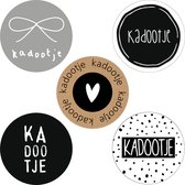 30x Stickers / Sluitstickers / Cadeaustickers | KADOOTJE | 35 mm