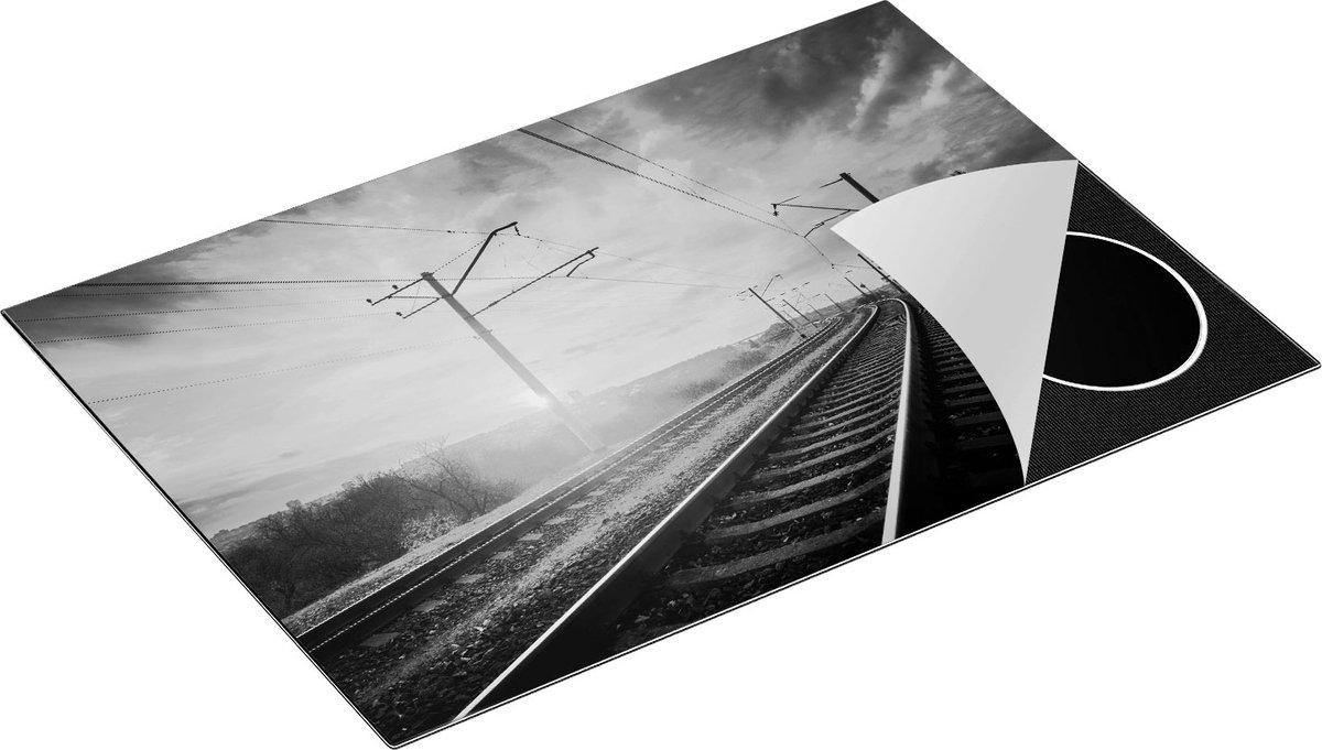 Chefcare Inductie Beschermer Rails Spoorweg bij Zonsondergang - Zwart Wit - 75x50 cm - Afdekplaat Inductie - Kookplaat Beschermer - Inductie Mat