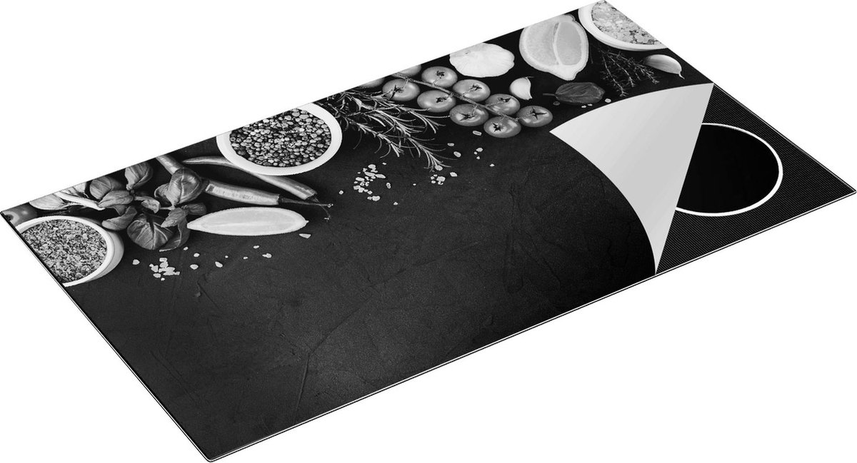 Chefcare Inductie Beschermer Kruiden met Groenten op een Zwarte Plaat - Zwart Wit - 95x50 cm - Afdekplaat Inductie - Kookplaat Beschermer - Inductie Mat
